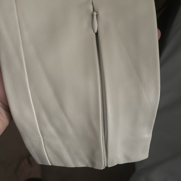 Cream color leather pants - Picture 2 of 4